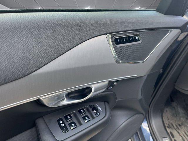 Photo of 2024 Denim Blue Metallic Volvo XC90