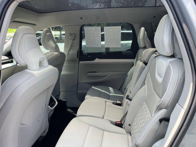 Photo of 2025 Vapour Grey Metallic Volvo EX90