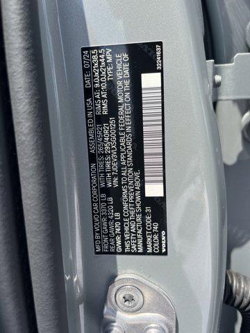 Photo of 2025 Vapour Grey Metallic Volvo EX90