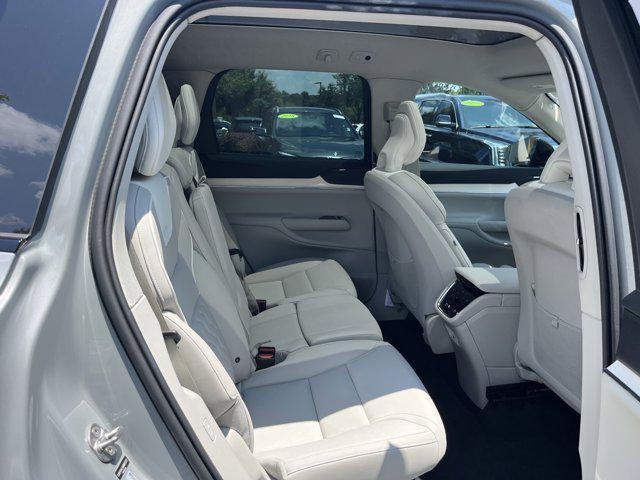 Photo of 2025 Vapour Grey Metallic Volvo EX90