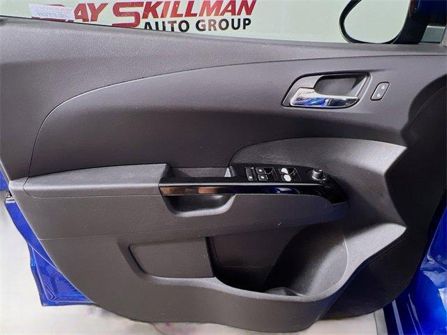 Photo of 2020 Kinetic Blue Chevrolet Sonic