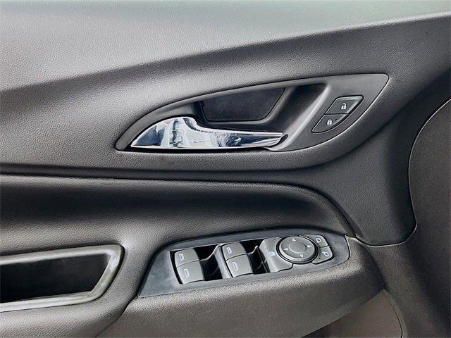 Photo of 2019 Silver Ice Metallic Chevrolet Equinox