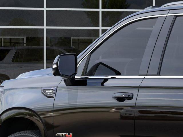 Photo of 2025 Black GMC Yukon XL