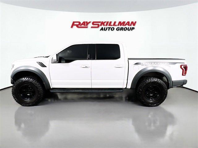 Photo of 2019 Oxford White Ford F-150