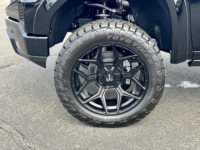Photo of 2025 Black GMC Sierra 1500