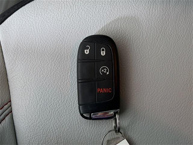Photo of 2021 Granite Crystal Clearcoat Metallic Jeep Compass