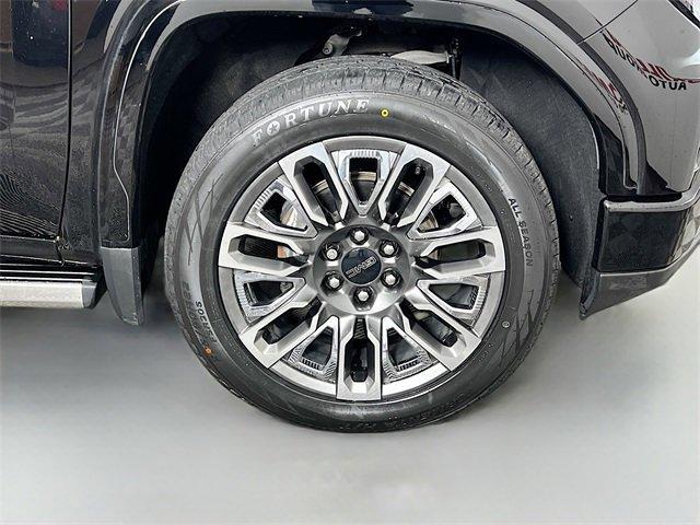 Photo of 2023 Onyx Black GMC Sierra 1500