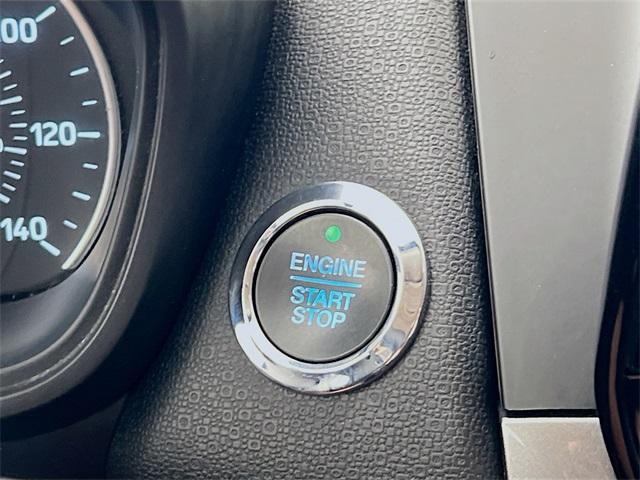 Photo of 2021 Moondust Silver Metallic Ford EcoSport
