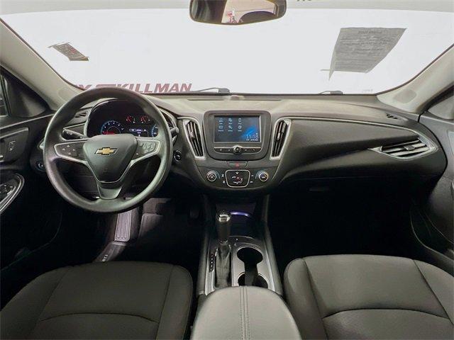 Photo of 2018 Nightfall Gray Metallic Chevrolet Malibu