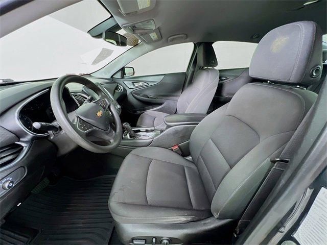 Photo of 2018 Nightfall Gray Metallic Chevrolet Malibu