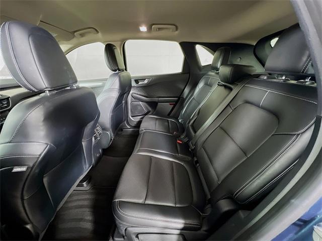 Photo of 2020 Blue Metallic Ford Escape