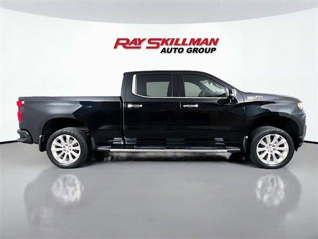 Photo of 2019 Black Chevrolet Silverado 1500