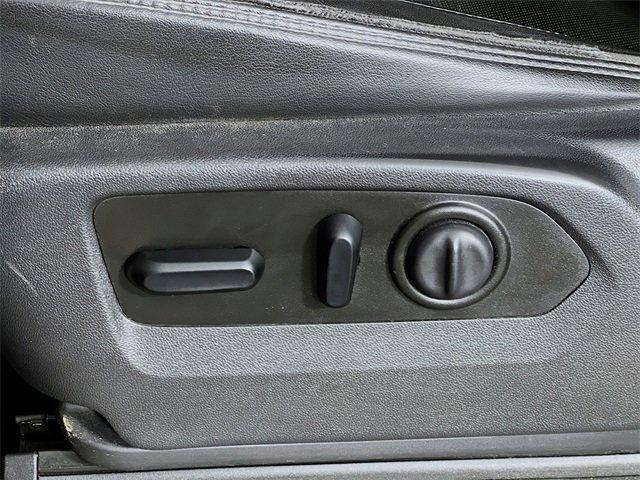 Photo of 2019 Black Chevrolet Silverado 1500