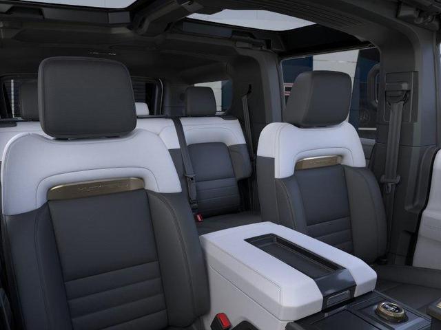 Photo of 2025 White GMC HUMMER EV SUV