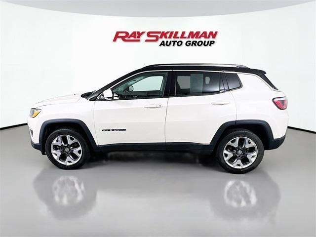 Photo of 2020 Pearl White Tri-Coat Jeep Compass