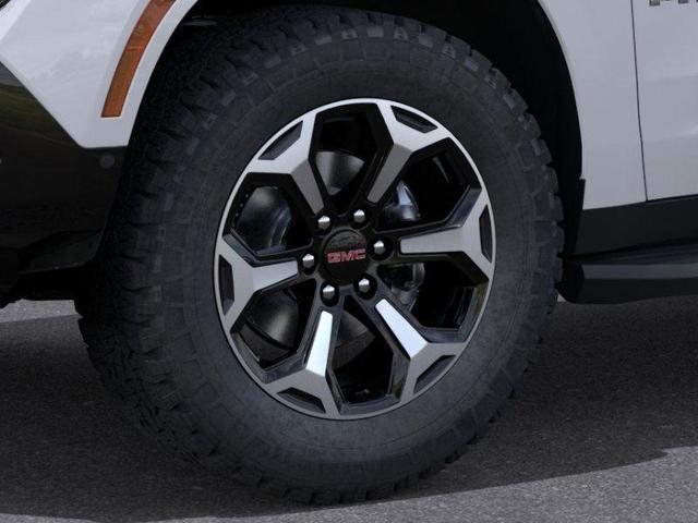 Photo of 2025 White GMC Yukon