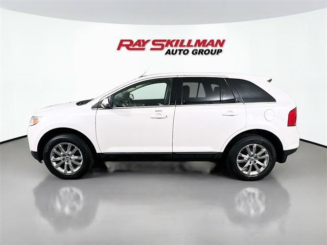 Photo of 2014 White Platinum Tri-Coat Metallic Ford Edge