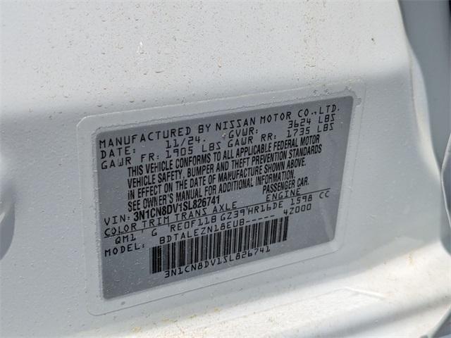 Photo of 2025 Cloud White Nissan Versa