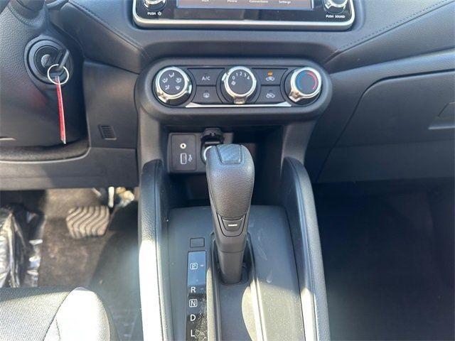 Photo of 2025 Gun Metallic Nissan Versa