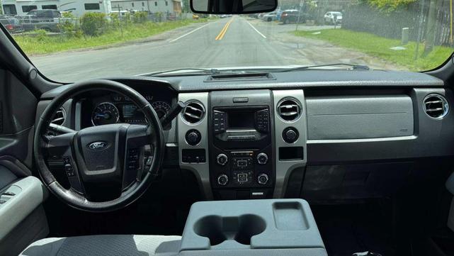 Photo of 2013 Oxford White Ford F-150