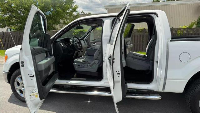 Photo of 2013 Oxford White Ford F-150
