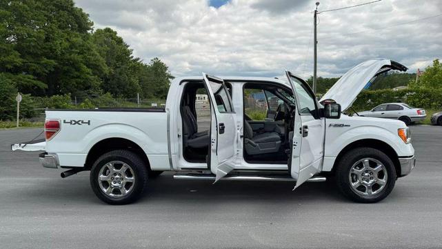 Photo of 2013 Oxford White Ford F-150