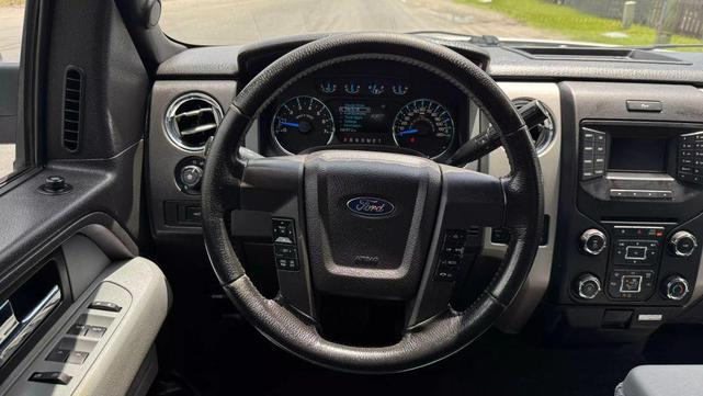 Photo of 2013 Oxford White Ford F-150