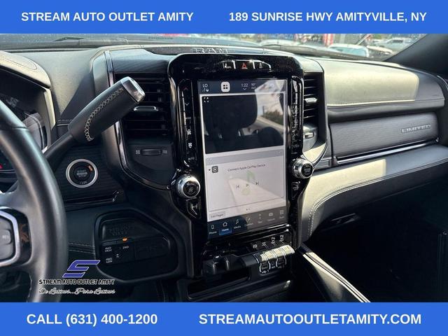 Photo of 2023 Diamond Black Crystal Pearlcoat RAM 2500