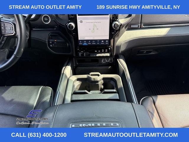Photo of 2023 Diamond Black Crystal Pearlcoat RAM 2500
