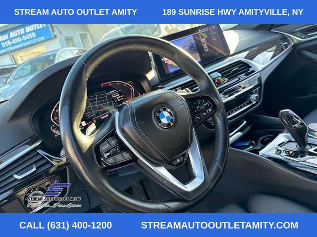 Photo of 2021 Glacier Silver Metallic BMW 530