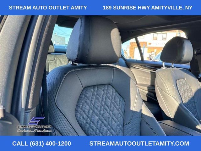 Photo of 2021 Glacier Silver Metallic BMW 530
