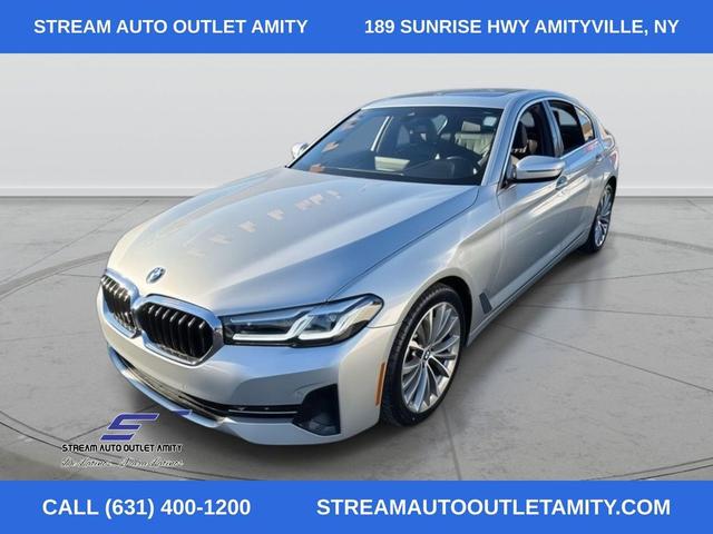 Photo of 2021 Glacier Silver Metallic BMW 530