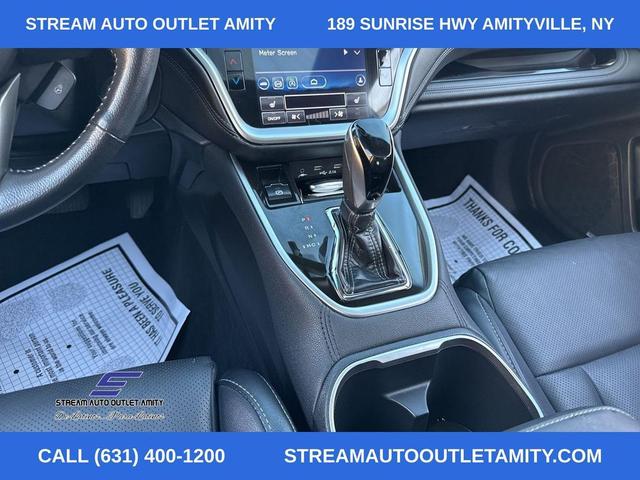 Photo of 2022 Ice Silver Metallic Subaru Outback
