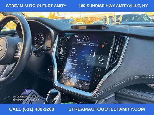 Photo of 2022 Ice Silver Metallic Subaru Outback