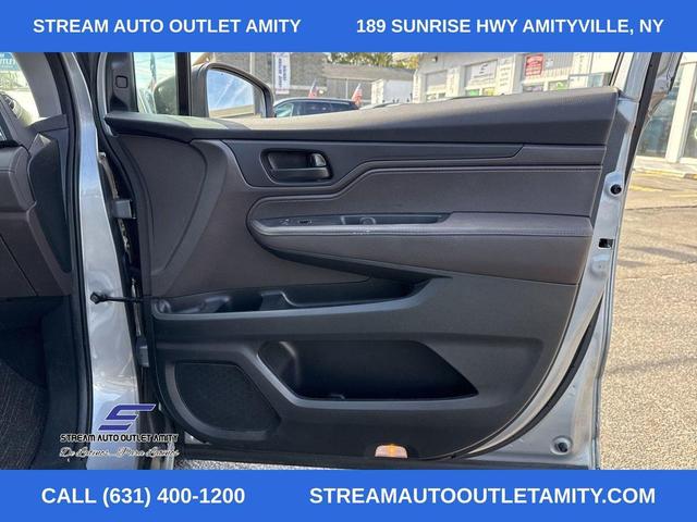 Photo of 2021 Gray Honda Odyssey