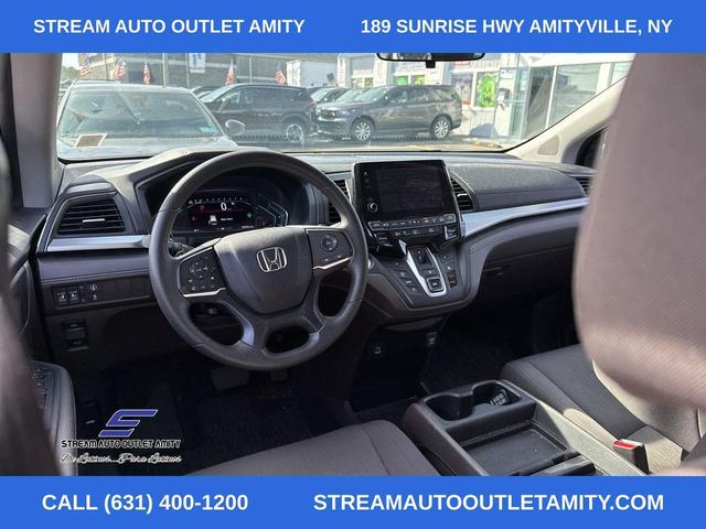 Photo of 2021 Gray Honda Odyssey