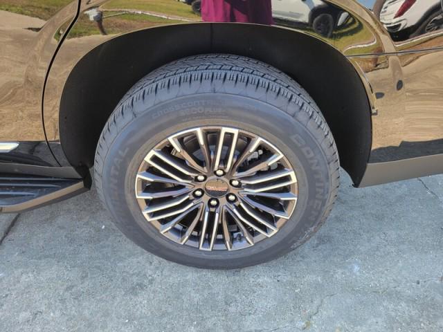 Photo of 2026 Onyx Black GMC Yukon