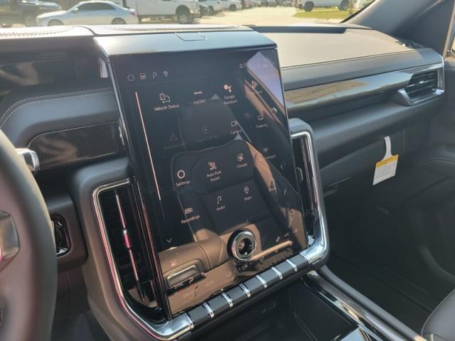 Photo of 2026 Onyx Black GMC Yukon