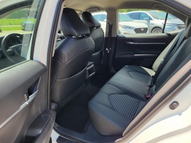 Photo of 2023 Ice Cap Toyota Camry