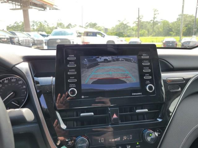 Photo of 2023 Ice Cap Toyota Camry