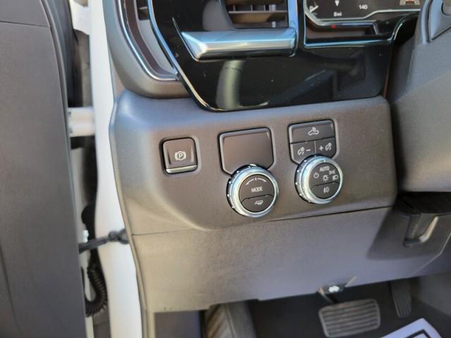 Photo of 2025 Summit White GMC Sierra 1500