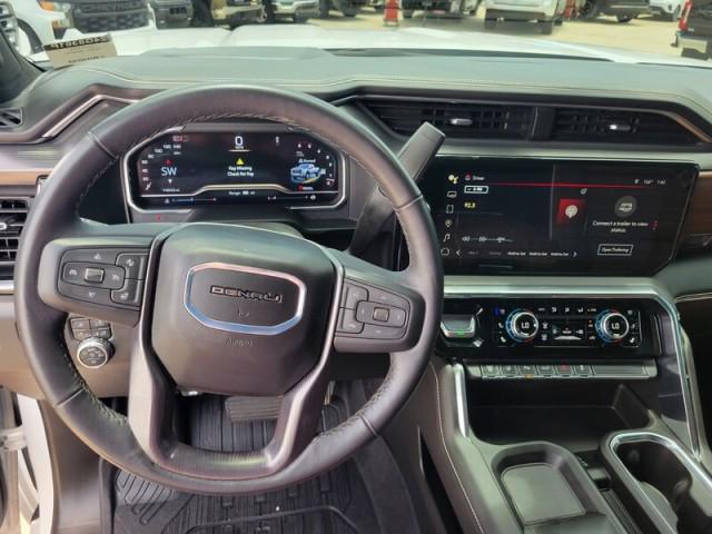 Photo of 2024 White Frost Tricoat GMC Sierra 3500