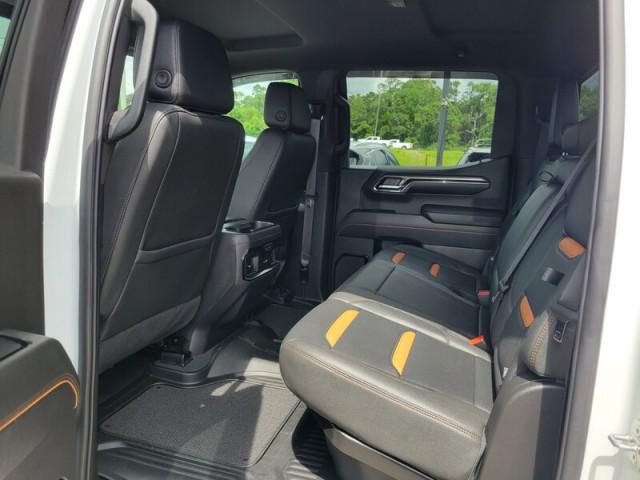 Photo of 2024 Summit White GMC Sierra 1500