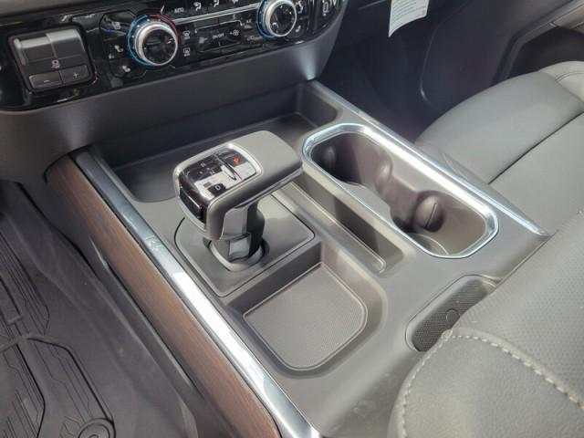 Photo of 2025 White Frost Tricoat GMC Sierra 1500