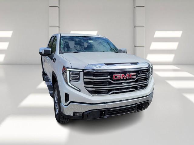 Photo of 2025 White Frost Tricoat GMC Sierra 1500
