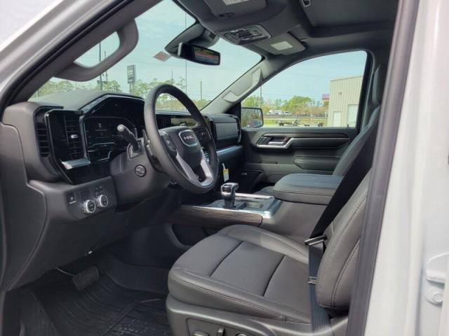 Photo of 2025 White Frost Tricoat GMC Sierra 1500
