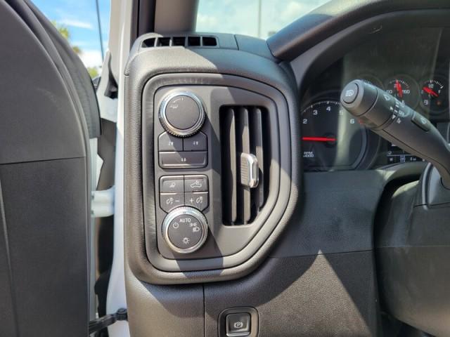 Photo of 2025 Summit White GMC Sierra 2500