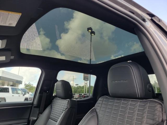 Photo of 2025 Onyx Black GMC Sierra EV