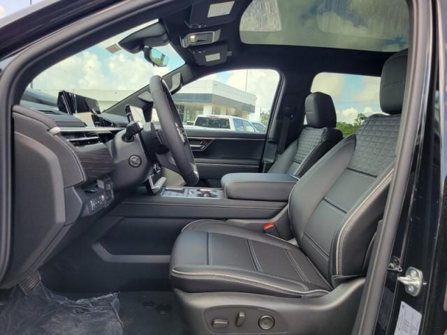 Photo of 2025 Onyx Black GMC Sierra EV