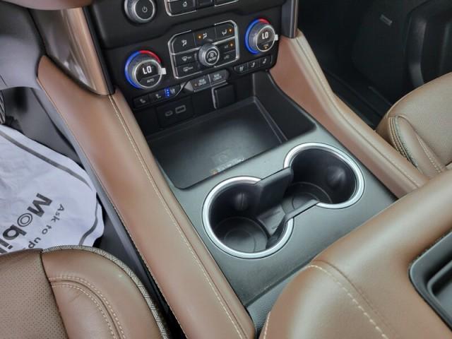 Photo of 2022 Iridescent Pearl Tricoat Chevrolet Tahoe